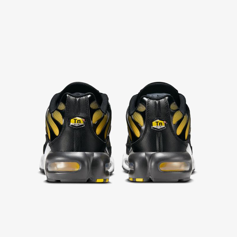 NIKE AIR MAX PLUS 