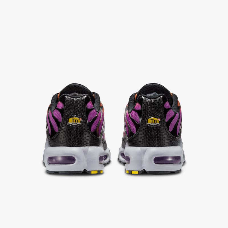 NIKE AIR MAX PLUS 