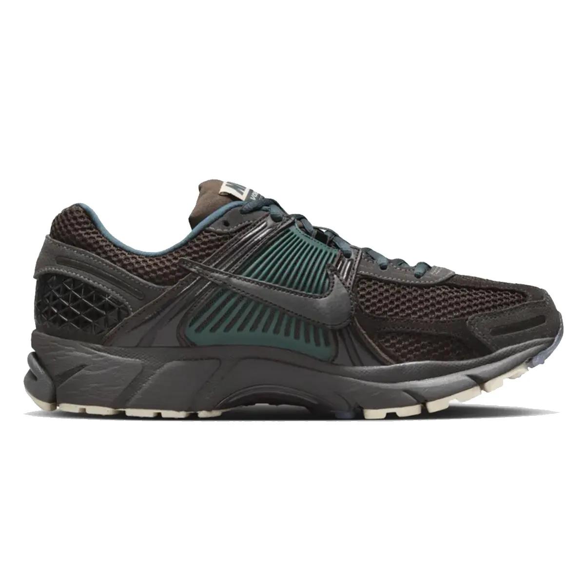 NIKE NIKE ZOOM VOMERO 5 PRM TKLX 