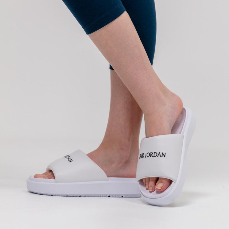 NIKE WMNS JORDAN SOPHIA SLIDE SS 