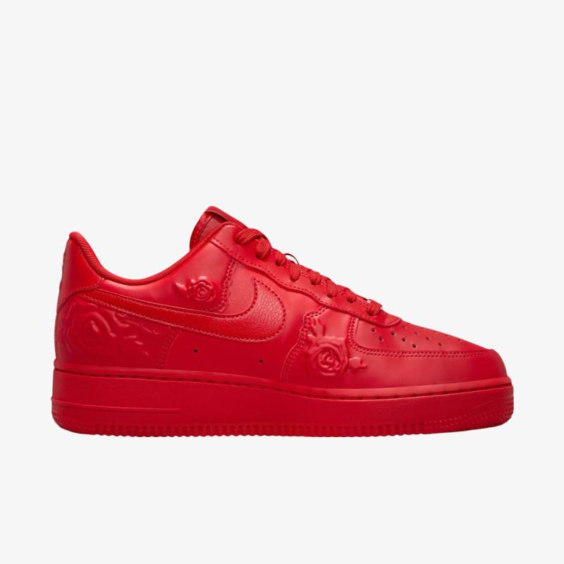 NIKE WMNS AIR FORCE 1 '07 SE 