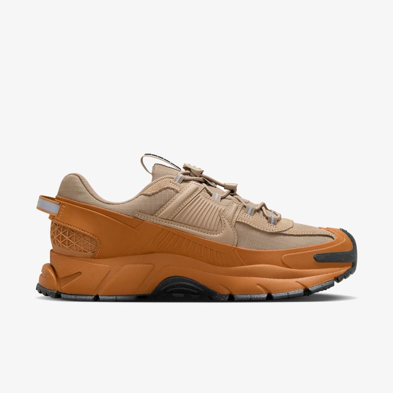 NIKE W NIKE ZOOM VOMERO ROAM 