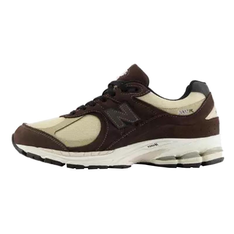 NEW BALANCE 2002R 